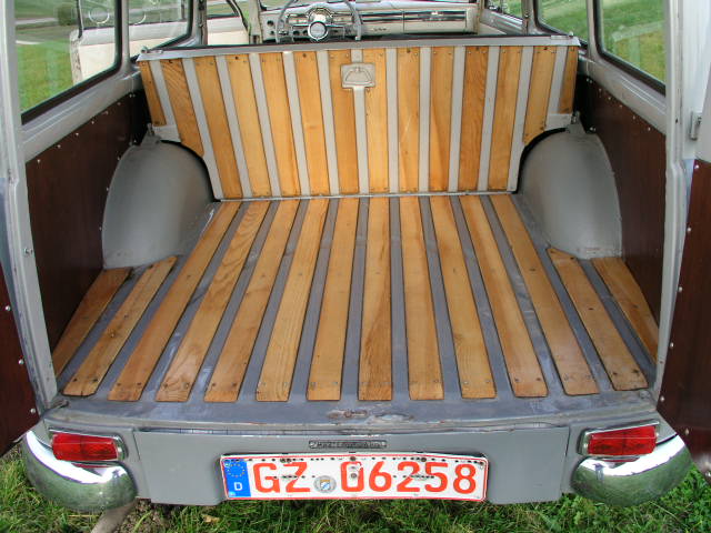 57.JPG